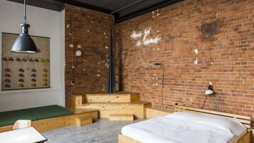 1 bedroom, free WiFi, bed sheets