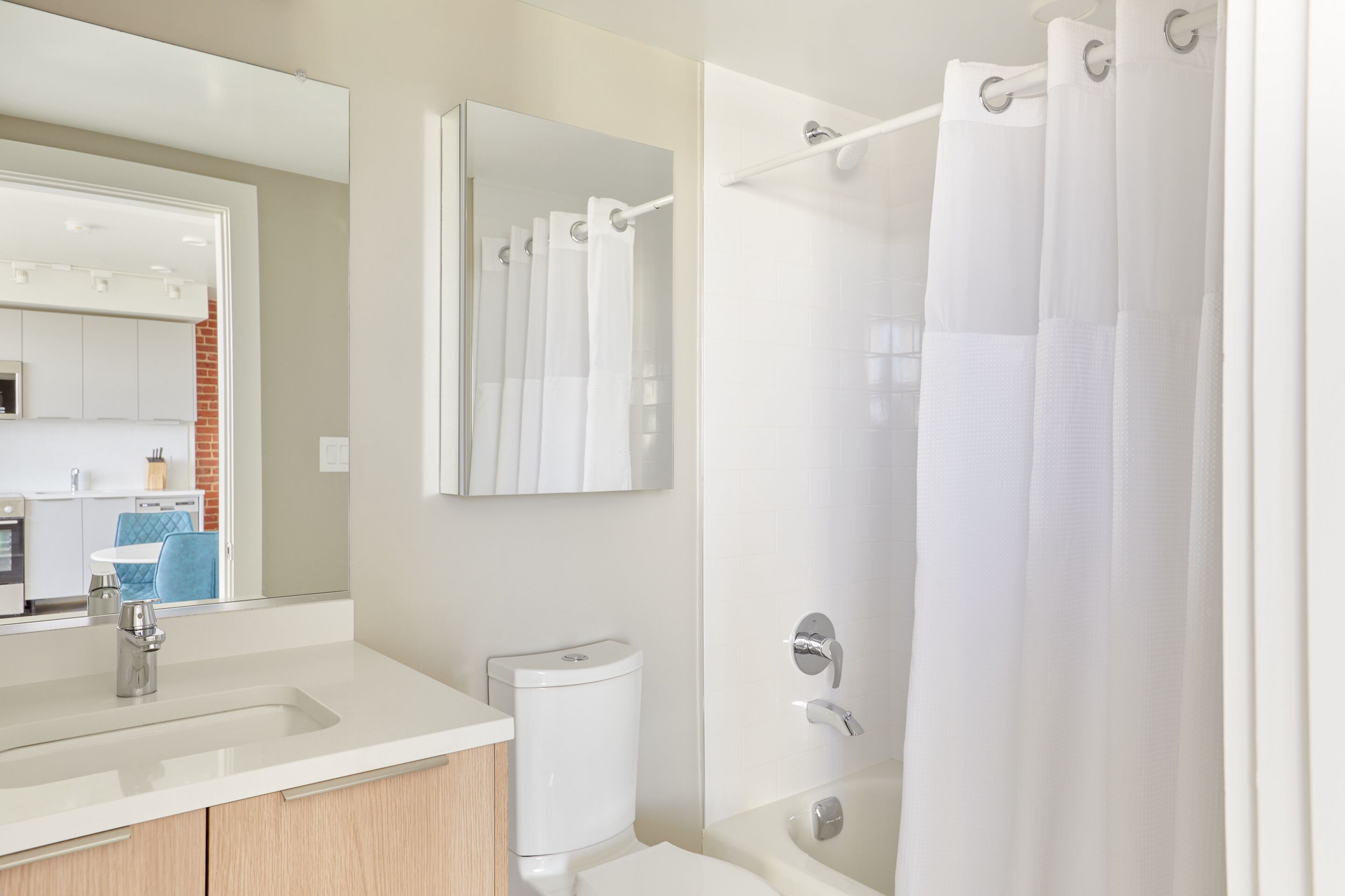 Photo - Sonder Callisto