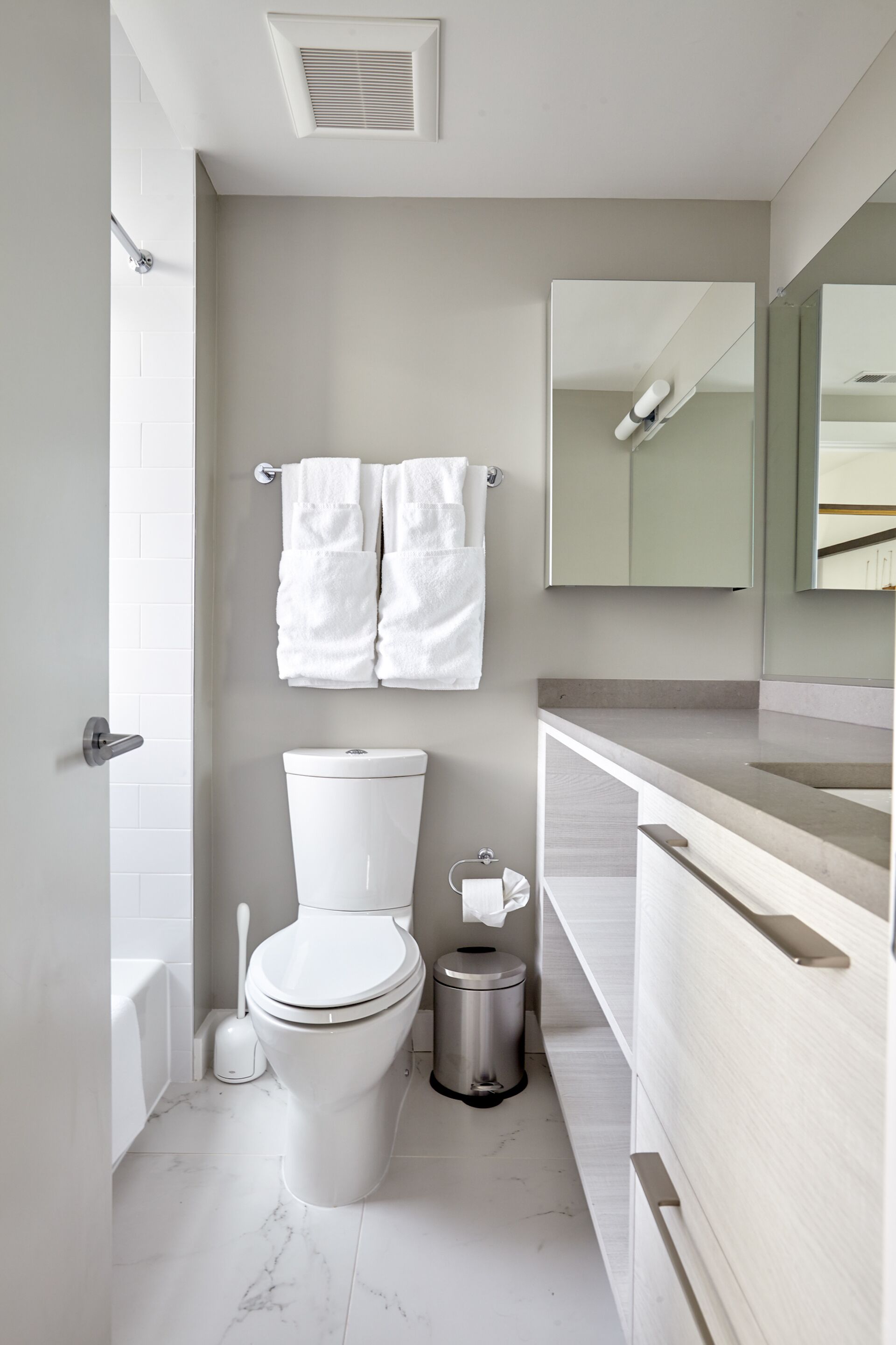 Photo - Sonder Callisto