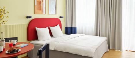 1 bedroom, premium bedding, iron/ironing board, travel cot