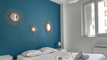 2 bedrooms, WiFi, bed sheets