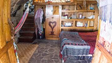 2 habitaciones, escritorio, cuna de viaje y wifi gratis