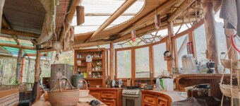 MAIN Earthship cabins with EPIC lake view and spring water!