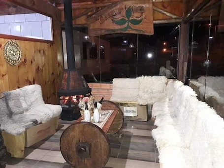 Lobby sitting area. Altos da Serra