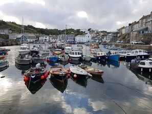 Marina - Walk to beach, village location, near Fowey and Eden Project (Tywardreath)