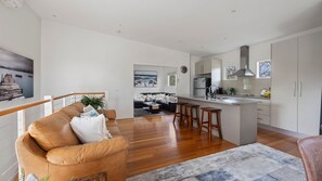 Fernseher, DVD-Player