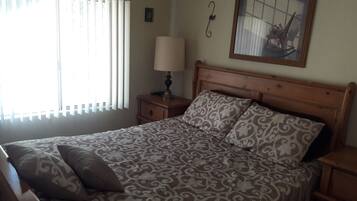 2 bedrooms, free WiFi, bed sheets