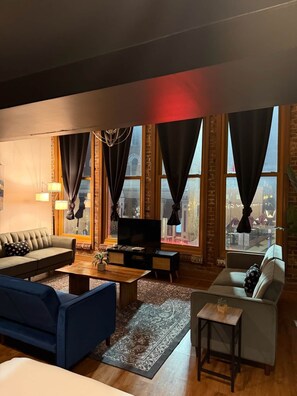 Living area - Steps from Broadway - The Lofts @ 107 - Unit 1, Steps from Broadway - The Lofts @ 107 - Unit 1 (Nashville)