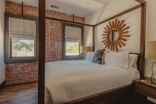 SLO Brew Lofts - 2 Bedroom 'The Vagabond Loft'