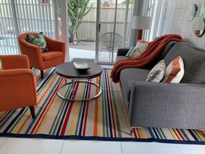 Smart TV, DVD player, books