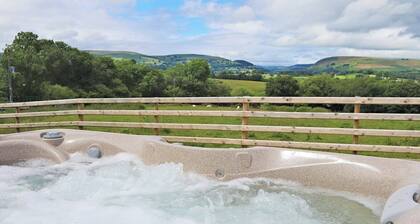 3 makuuhuoneen majoitus Howey, lähellä Llandrindod Wells