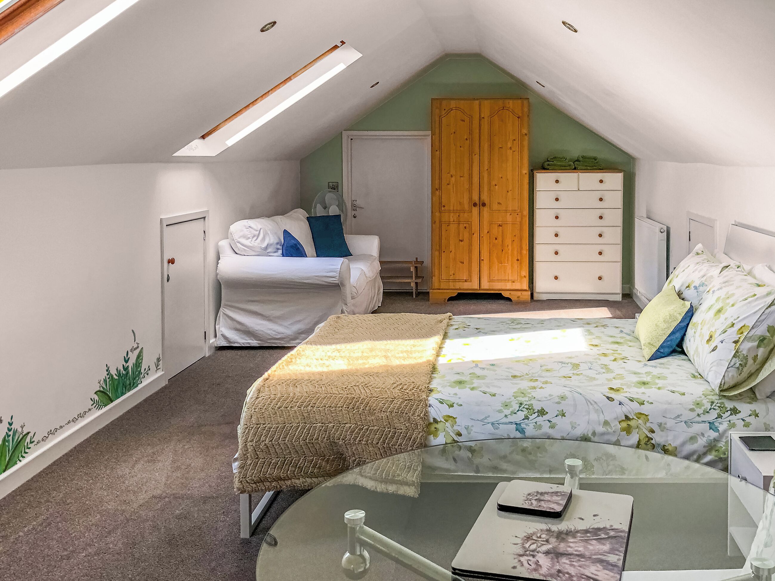 4 sovrum, gratis wi-fi och sängkläder