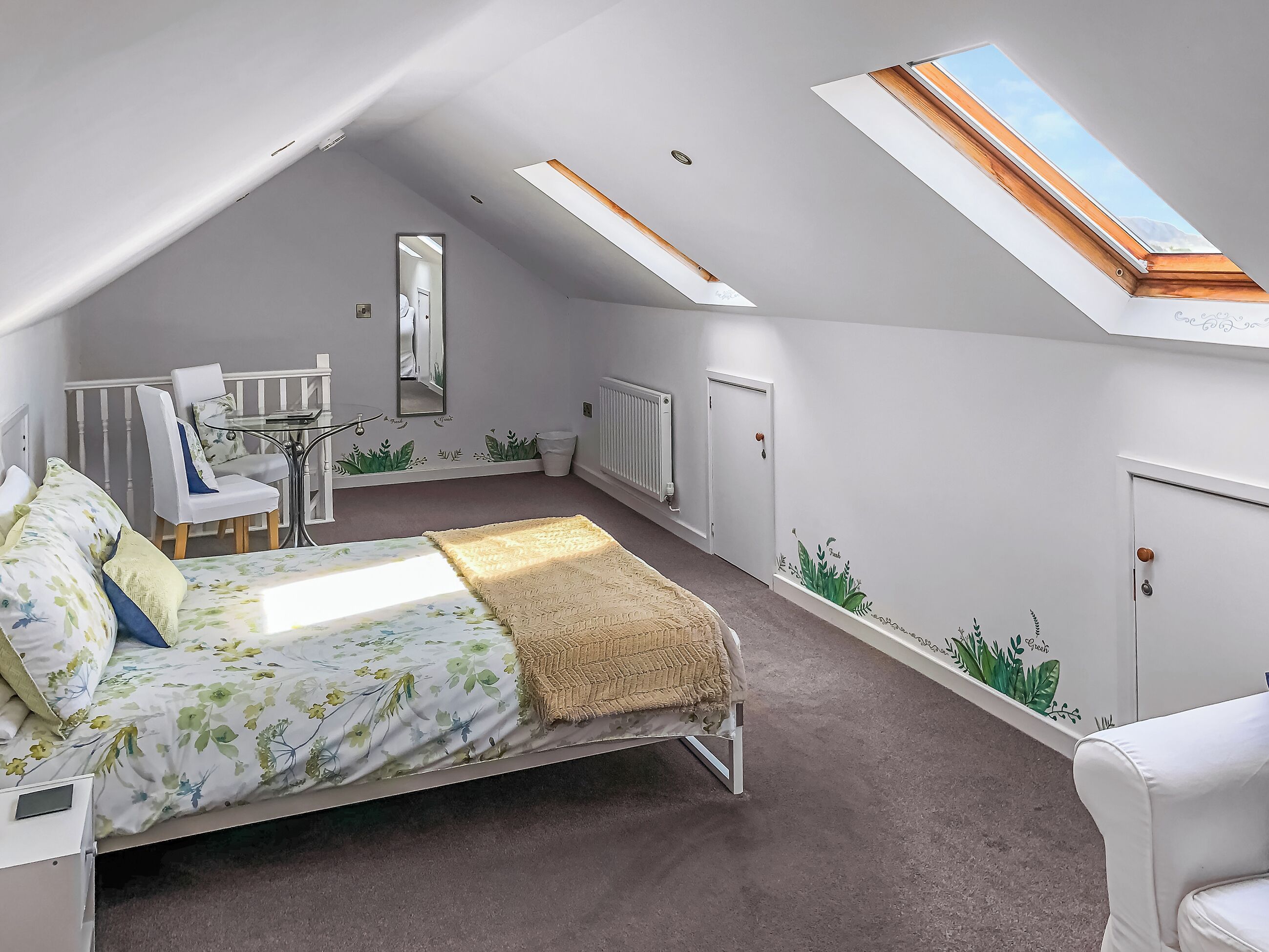 4 chambres, Wi-Fi gratuit, draps fournis