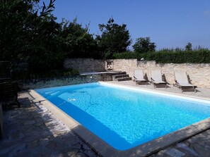 Outdoor pool - LOFT CONVERSION IN A BARN IN THE HEART OF NATURE WITH SWIMMING POOL (Esperce)