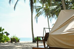 Standard Bungalow, 1 Double Bed, Beach View, Beachfront | Beach/ocean view - Playa Los Angeles (Santa Marta)