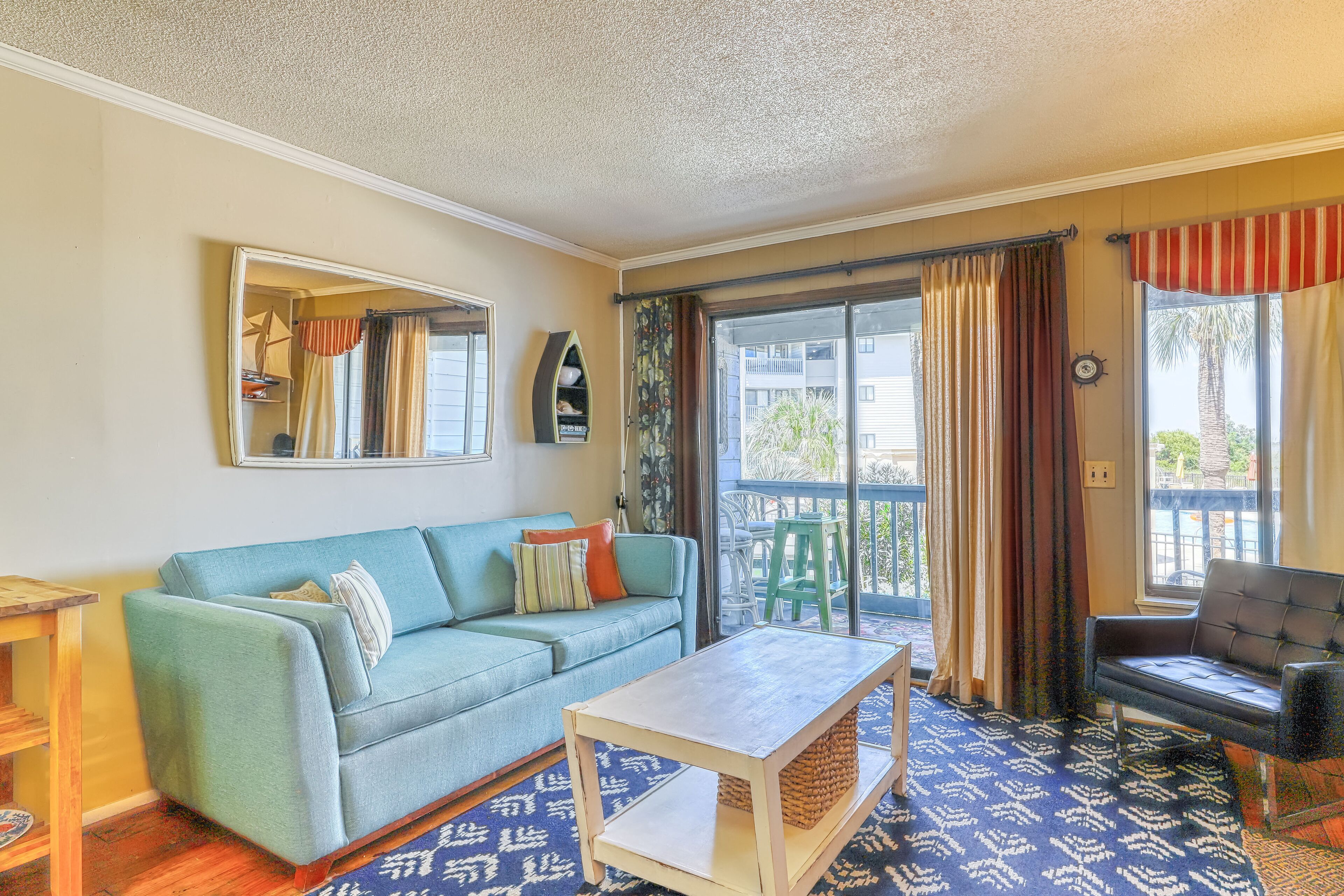 Condo at oceanfront resort w/ shared pool/ tennis - steps to the beach! in Tybee Island, United States