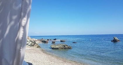 F3 aire acondicionado 6 pers pueblo mar