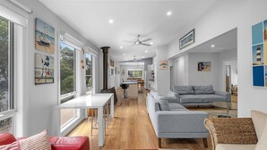Interior - Cowes Beach and Boat House (COWES)