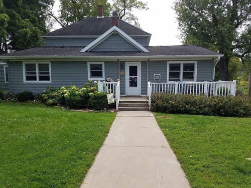 Rainbow Ridge Farms ~ Farmstay Bed and Breakfast La Crosse/Onalaska