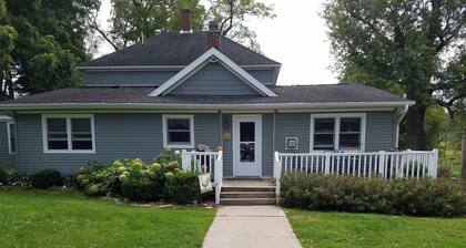 Rainbow Ridge Farms ~ Farmstay Bed and Breakfast La Crosse/Onalaska