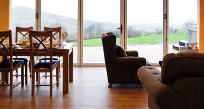 2 makuuhuoneen majoitus Howey, lähellä Llandrindod Wells