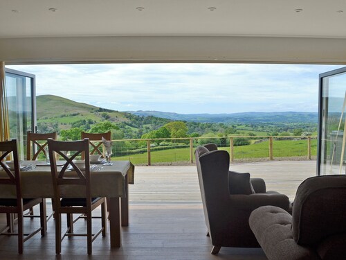2 bedroom accommodation in Howey, near Llandrindod Wells