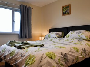 2 bedrooms, free WiFi, bed sheets - 2 bedroom accommodation in Howey, near Llandrindod Wells (Howey, near Llandrindod Wells)