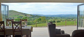 2 bedroom accommodation in Howey, near Llandrindod Wells