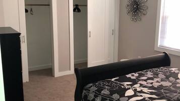 5 bedrooms, iron/ironing board, travel crib, WiFi