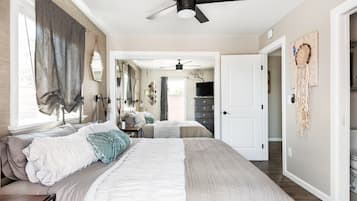 3 bedrooms, iron/ironing board, free WiFi, bed sheets