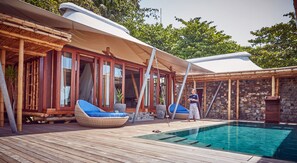 Family Suite, 2 Bedrooms, Sea View, Beachside | Private pool
