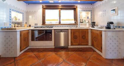 Spectacular panoramic villa in Porto Cervo center