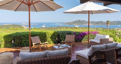 Spectacular panoramic villa in Porto Cervo center