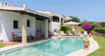 Spectacular panoramic villa in Porto Cervo center