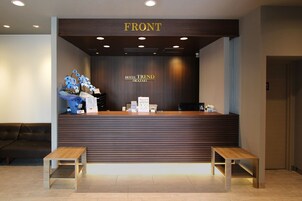 ฝ่ายต้อนรับ