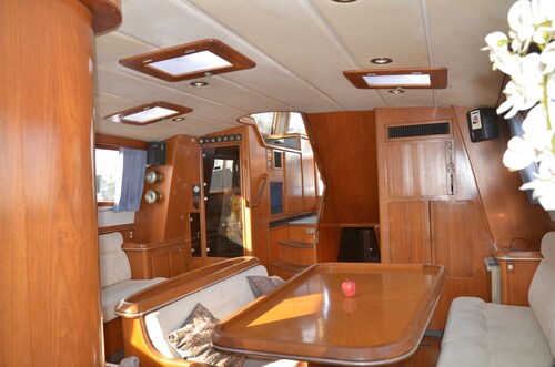 Serenity Boatel, Master cabin in San Juan