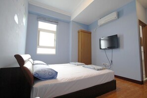 Standard-Doppelzimmer | Schreibtisch, Verdunkelungsvorhänge, kostenloses WLAN, Bettwäsche