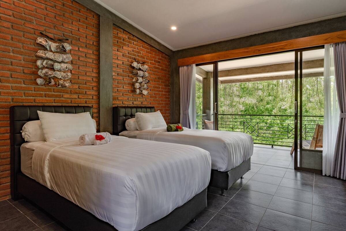 Camera Comfort con 2 letti singoli, 1 camera da letto, non fumatori, vista giardino | Biancheria da letto di alta qualità, minibar, una cassaforte in camera