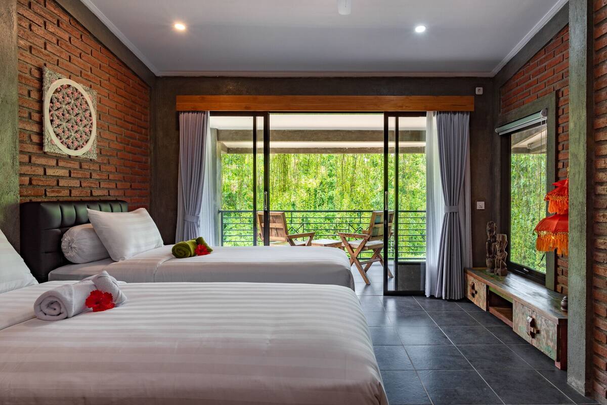 Camera Comfort con 2 letti singoli, 1 camera da letto, non fumatori, vista giardino | Biancheria da letto di alta qualità, minibar, una cassaforte in camera