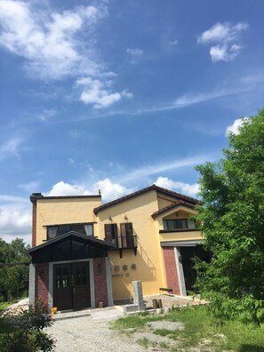 住宿正面