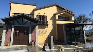 Front of property - Breadfruit B&B (Guangfu)