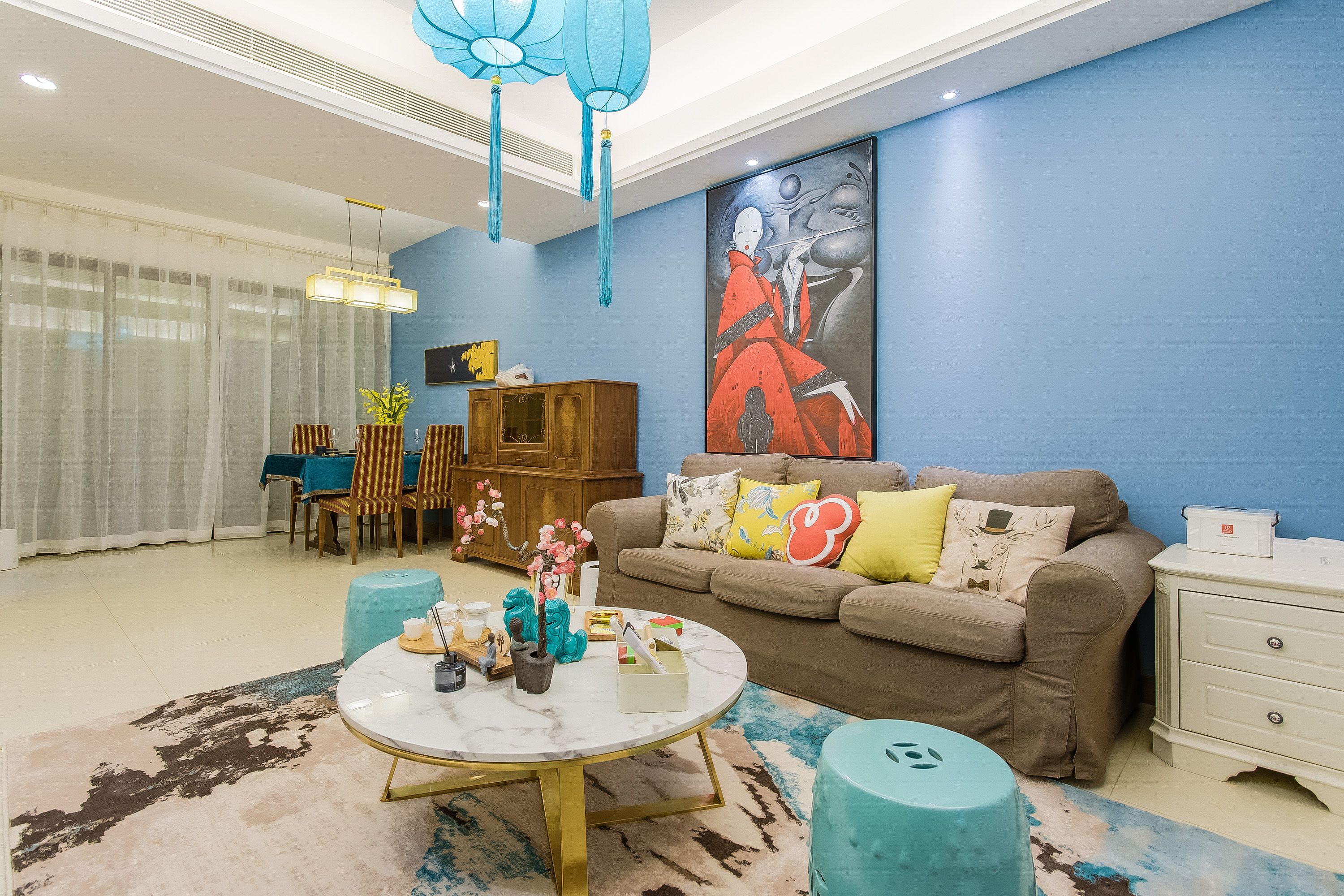 Apartment | Wohnbereich | Flachbildfernseher