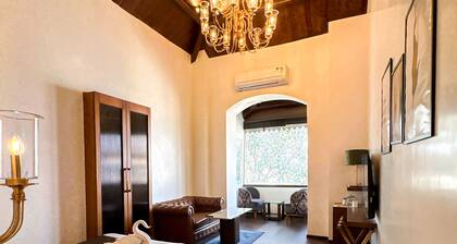 Gulf Hotel Colaba