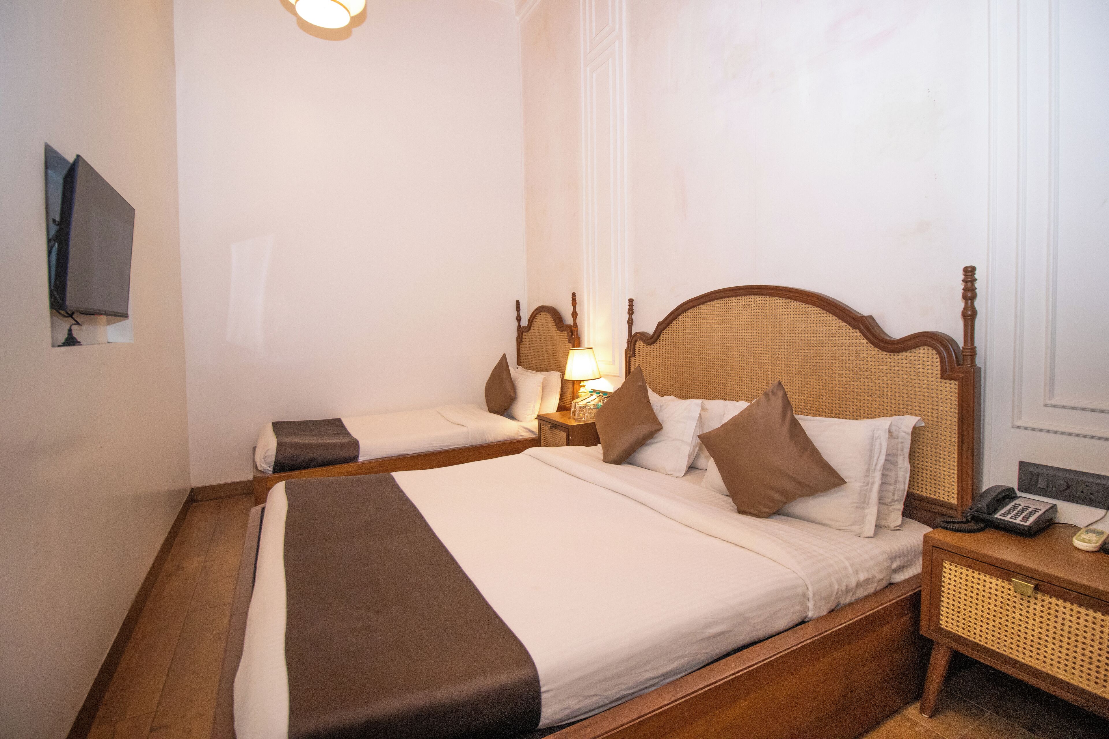 Tremannsrom – superior | Italienske Frette-laken, sengetøy av topp kvalitet og lydisolert