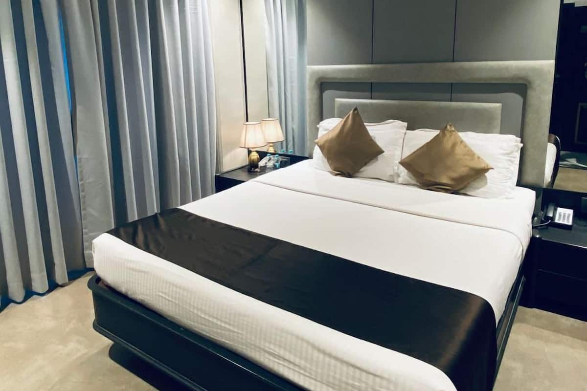 Super Deluxe Room