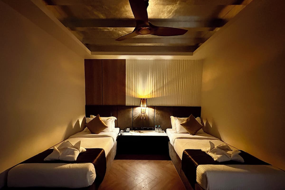 Deluxe Twin Room | Frette Italian sheets, premium bedding, soundproofing