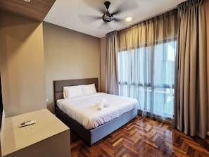 Suite, 3 Bedrooms