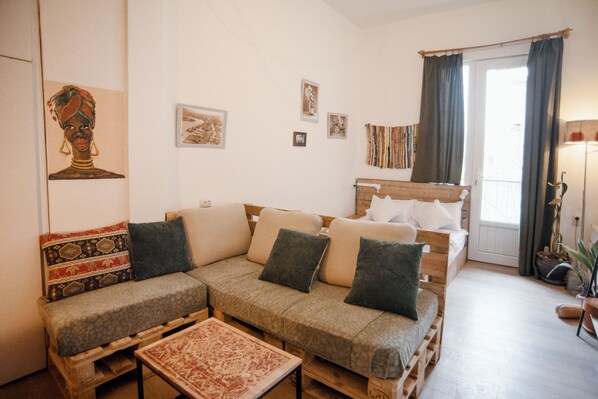 1 chambre, fer et planche à repasser, Wi-Fi, draps fournis