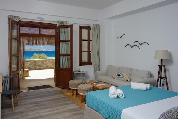 Suíte júnior, vista para o mar (3) | 1 quarto, roupas de cama premium, camas Tempur-Pedic