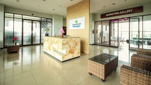 Reception - Super OYO Capital O 483 Tamansari Panoramic Bandung (Bandung)